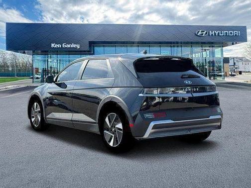 Black 2025 Hyundai IONIQ 5 SE