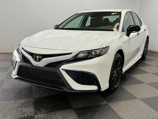 2022 Toyota Camry SE Nightshade