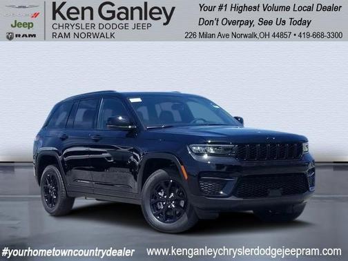 2025 Jeep Grand Cherokee Laredo