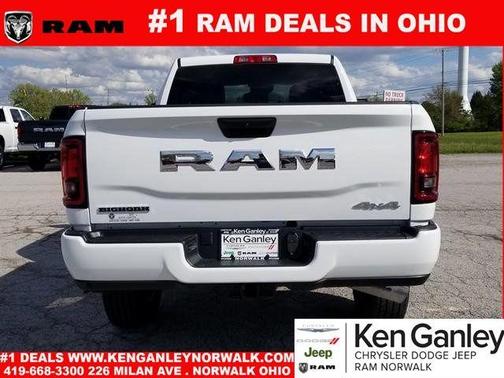 Bright White Clearcoat 2026 RAM 2500 Big Horn