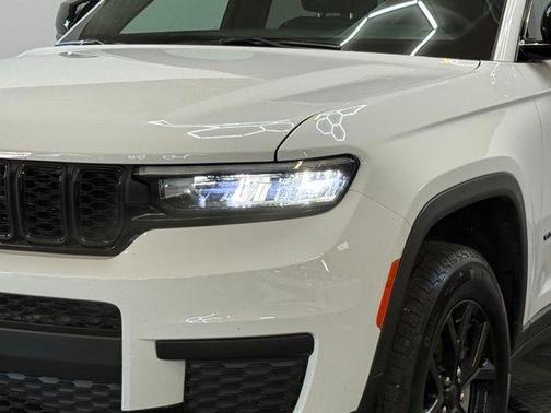 2024 Jeep Grand Cherokee L Laredo