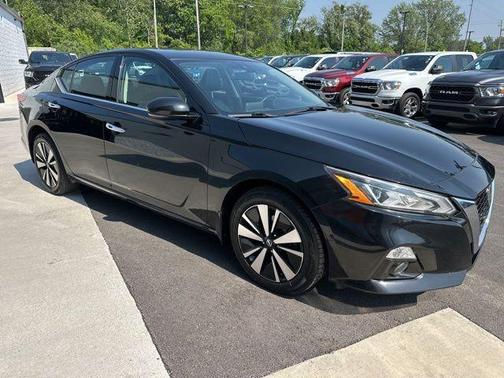 2021 Nissan Altima 2.5 SL