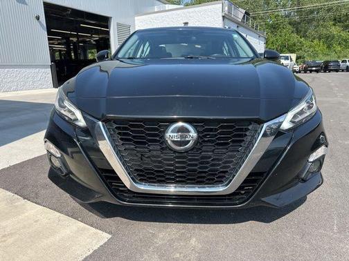 2021 Nissan Altima 2.5 SL