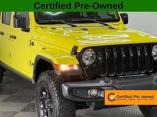 2023 Jeep Gladiator Sport