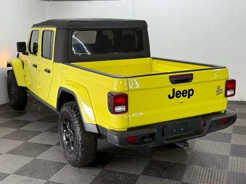 2023 Jeep Gladiator Sport