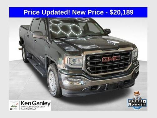 Dark Slate Metallic 2018 GMC Sierra 1500 SLE