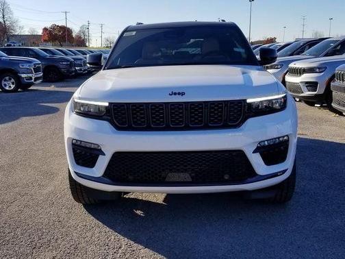 2025 Jeep Grand Cherokee Summit