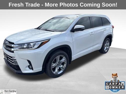 2017 Toyota Highlander 