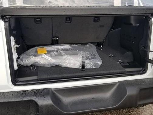 Bright White Clearcoat 2026 Jeep Wrangler Sport