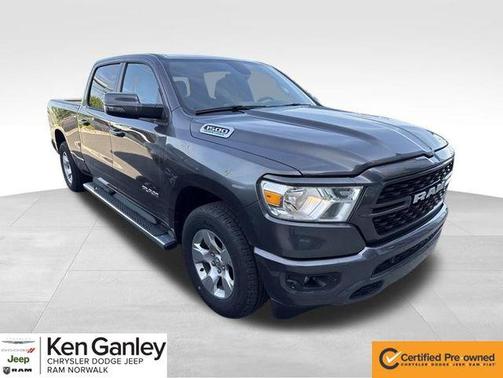 Granite Crystal Clearcoat Metallic 2024 RAM 1500 Big Horn/Lone Star