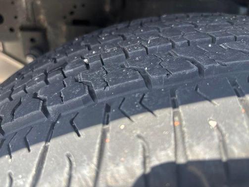 Granite Crystal Clearcoat Metallic 2024 RAM 1500 Big Horn/Lone Star