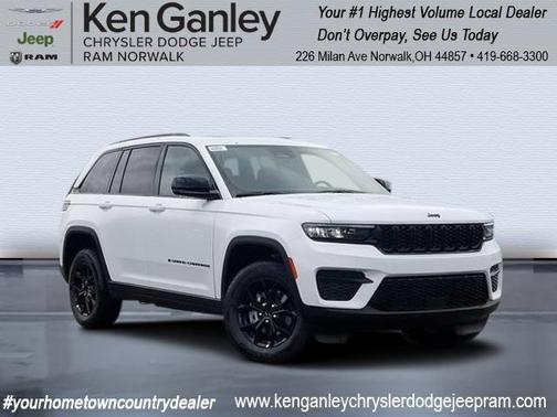 2025 Jeep Grand Cherokee Laredo