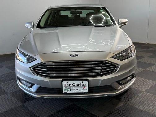 2017 Ford Fusion Hybrid SE