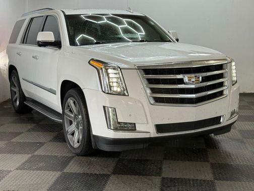 2016 Cadillac Escalade Luxury