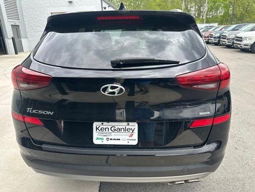 Black Noir Pearl 2021 Hyundai TUCSON Limited