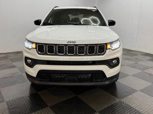 2024 Jeep Compass Latitude Lux
