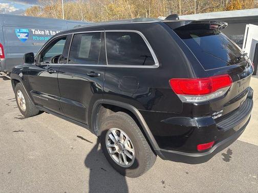 2019 Jeep Grand Cherokee Laredo E