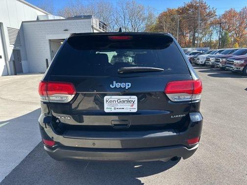 2019 Jeep Grand Cherokee Laredo E