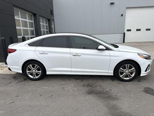 2018 Hyundai SONATA Limited