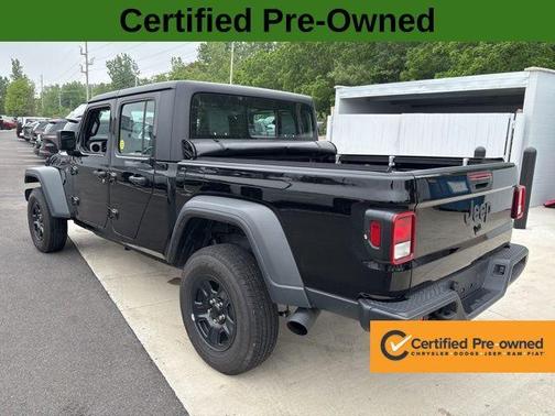 2024 Jeep Gladiator Sport