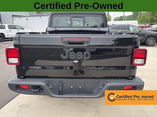2024 Jeep Gladiator Sport