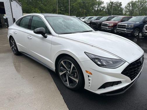 2022 Hyundai SONATA SEL Plus