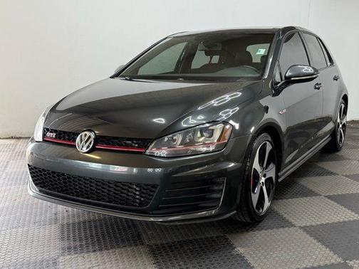 2016 Volkswagen Golf GTI SE