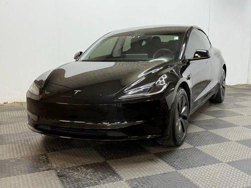 2025 Tesla Model 3 Long Range
