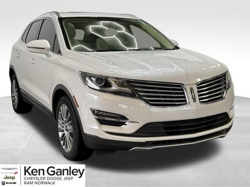 2015 Lincoln MKC Base