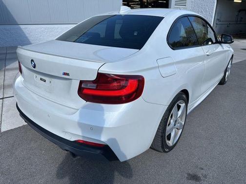 2015 BMW M235 i