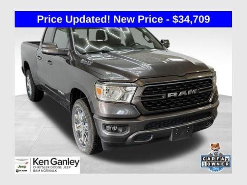 Granite Crystal Clearcoat Metallic 2024 RAM 1500 Big Horn/Lone Star