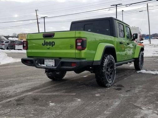 2026 Jeep Gladiator Sport