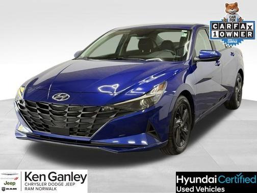 2022 Hyundai ELANTRA SEL