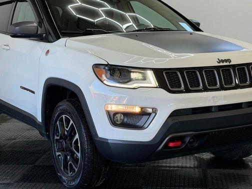 White Clearcoat 2021 Jeep Compass Trailhawk