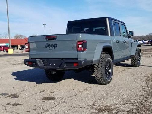 2026 Jeep Gladiator Sport