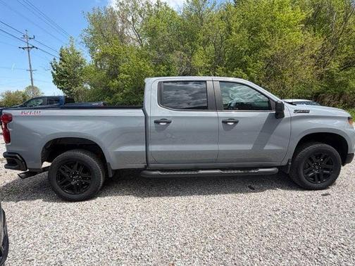 Slate Gray Metallic 2025 Chevrolet Silverado 1500 Custom Trail Boss