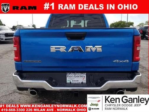 Hydro Blue Pearlcoat 2026 RAM 1500 Big Horn/Lone Star
