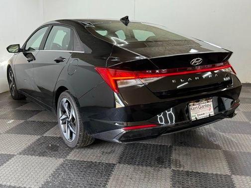 2023 Hyundai ELANTRA HEV Limited