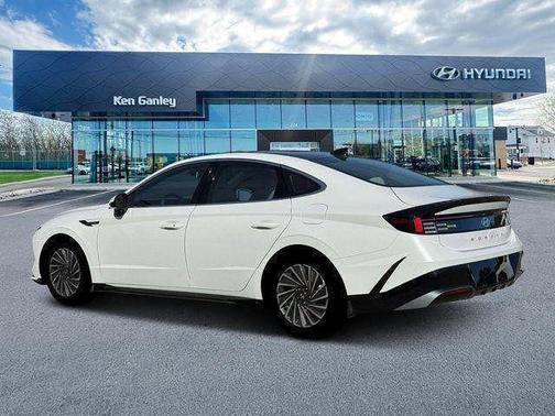 2026 Hyundai SONATA Hybrid SEL