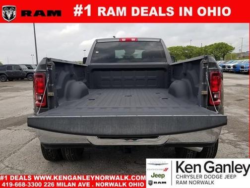 2025 RAM 3500 Big Horn