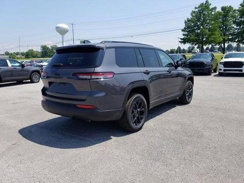 2025 Jeep Grand Cherokee L Laredo