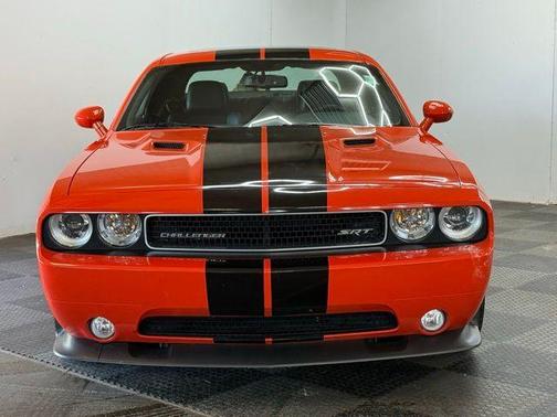 2013 Dodge Challenger SRT8