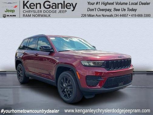 2025 Jeep Grand Cherokee Laredo