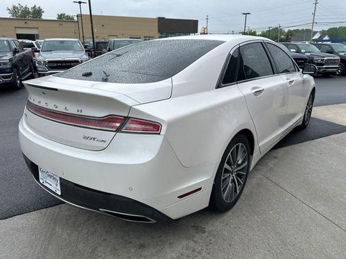2017 Lincoln MKZ Premiere