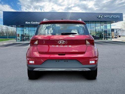 2025 Hyundai VENUE Limited