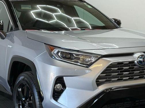 2021 Toyota RAV4 Hybrid XSE