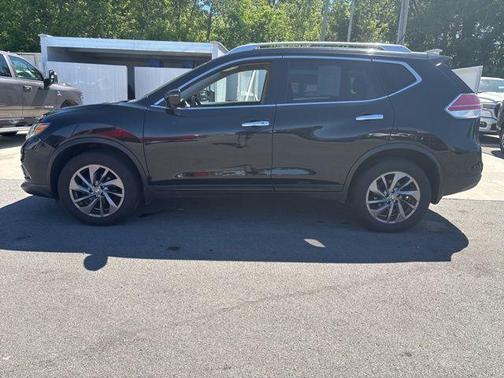 Magnetic Black 2016 Nissan Rogue SL
