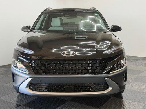 Abyss Black Pearl 2023 Hyundai KONA Limited