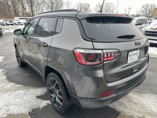 2023 Jeep Compass Altitude