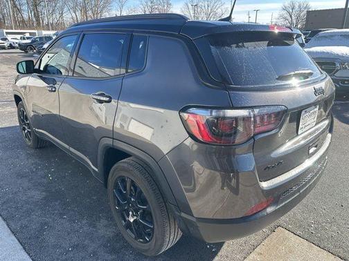 2023 Jeep Compass Altitude